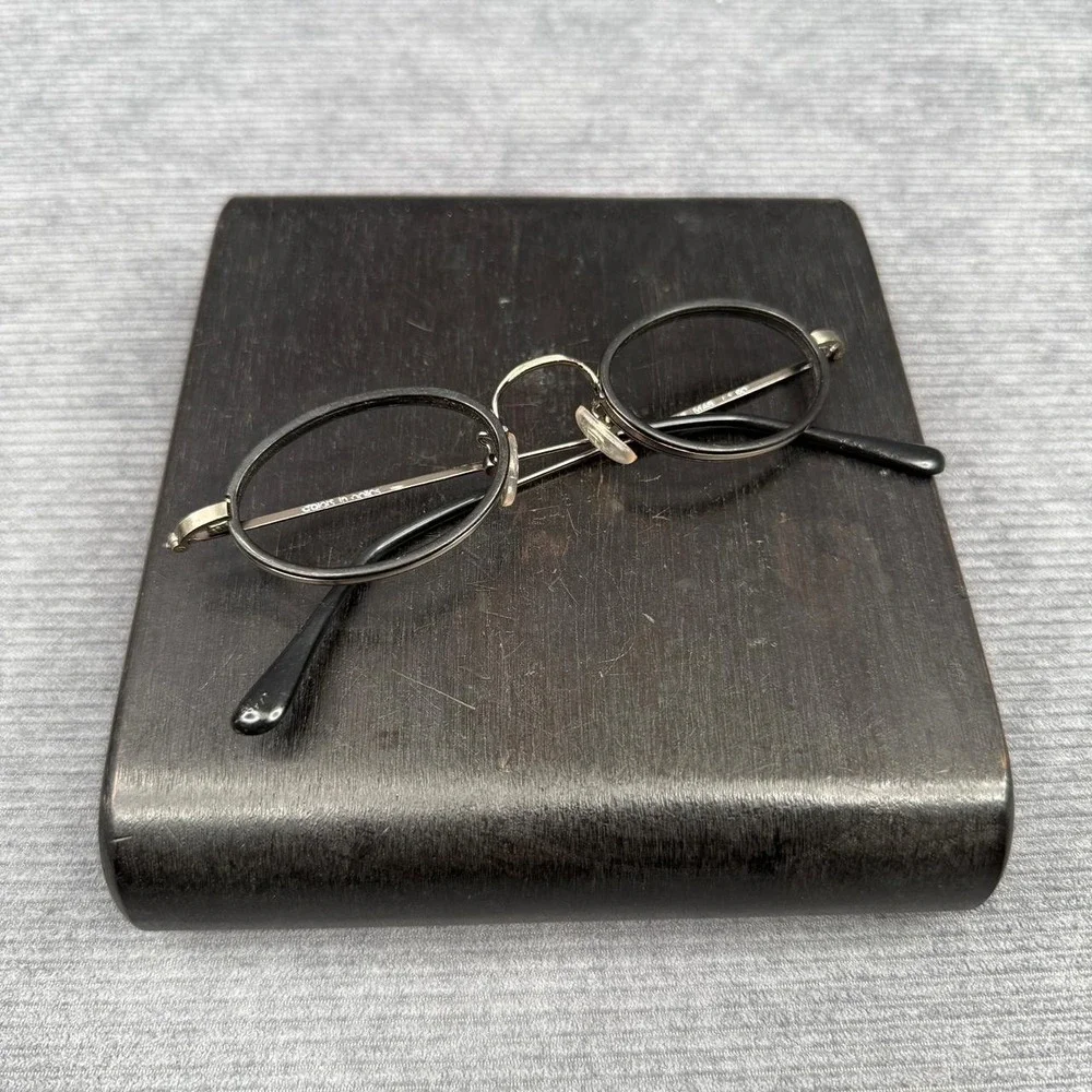 Colors in Optics C005 Small Oval Reading Glasses Silver Black Vintage Style Y2k